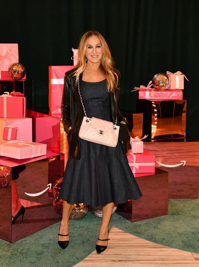 Nữ chính phim Sex and the city mảnh mai đáng ghen tị ở tuổi có quy tắc ăn tối đáng học hỏi