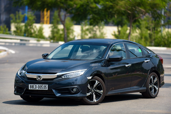 Ảnh chụp Honda Civic từ phía trước