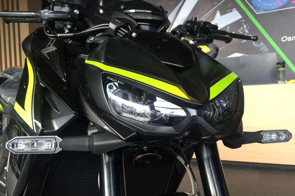 Đèn pha Kawasaki Z1000 Đèn pha Kawasaki Z1000