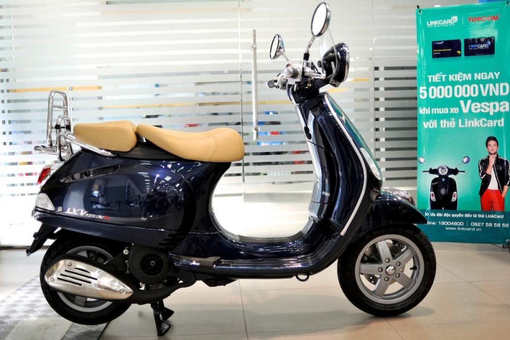 Yên xe Vespa LXV