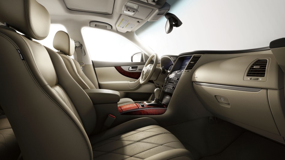 Thiết kế Nội thất của Infiniti QX70