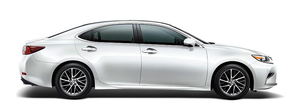Mẫu Lexus ES màu trắng