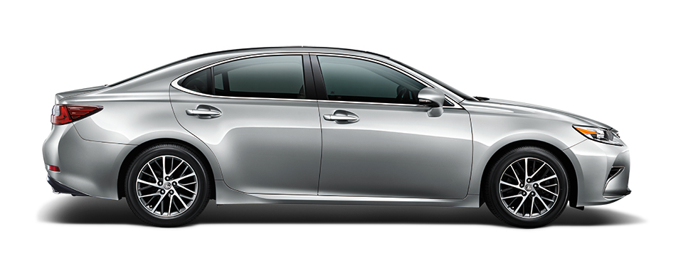 Mẫu Lexus ES màu bạc