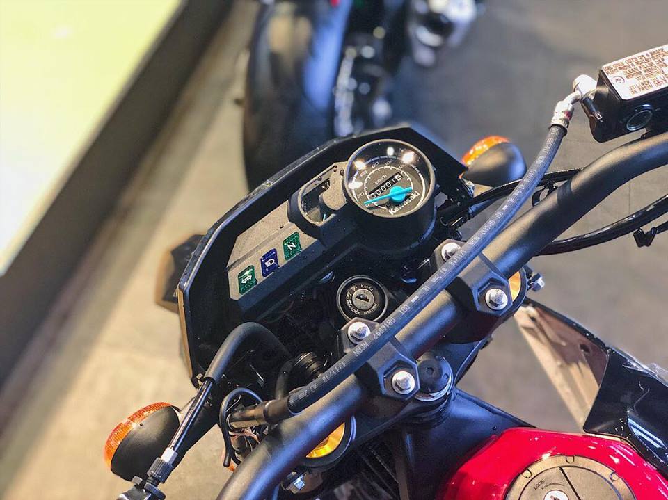 Đồng hồ Kawasaki D-Tracker 150 2018 Đồng hồ Kawasaki D-Tracker 150 2018
