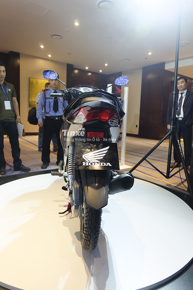Thiết kế đuôi xe Honda Future 