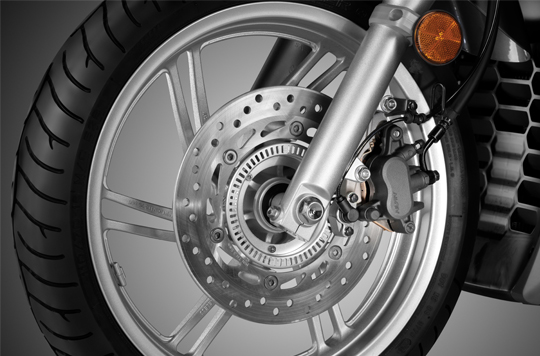 Trang bị bánh xe Honda SH 300i
