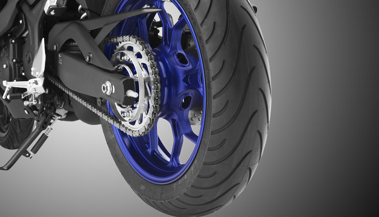Trang bị bộ vành xe Yamaha R3