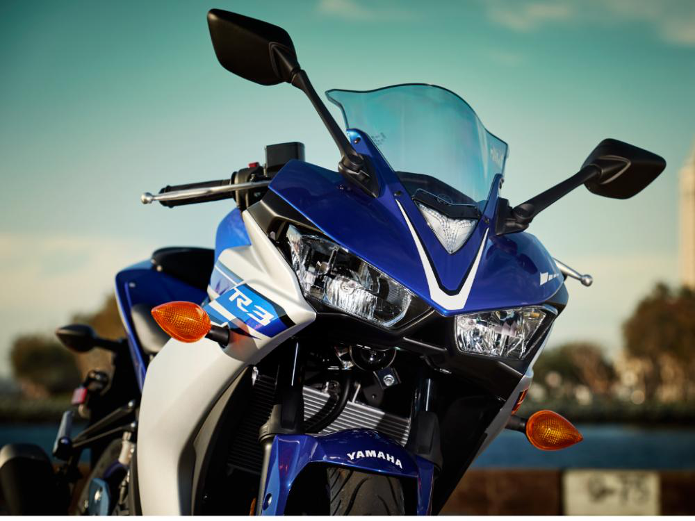 Thiết kế phần đầu xe Yamaha R3 