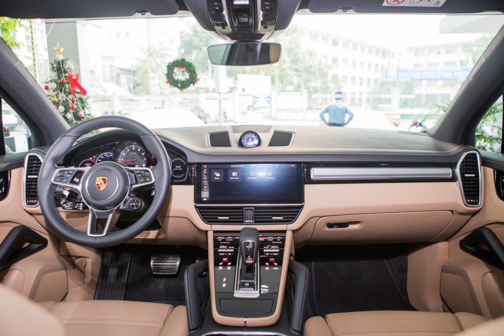 Thiết kế nội thất Porsche Cayenne