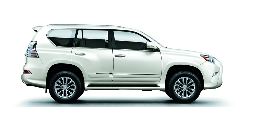 Ngoại thất Lexus GX màu trắng
