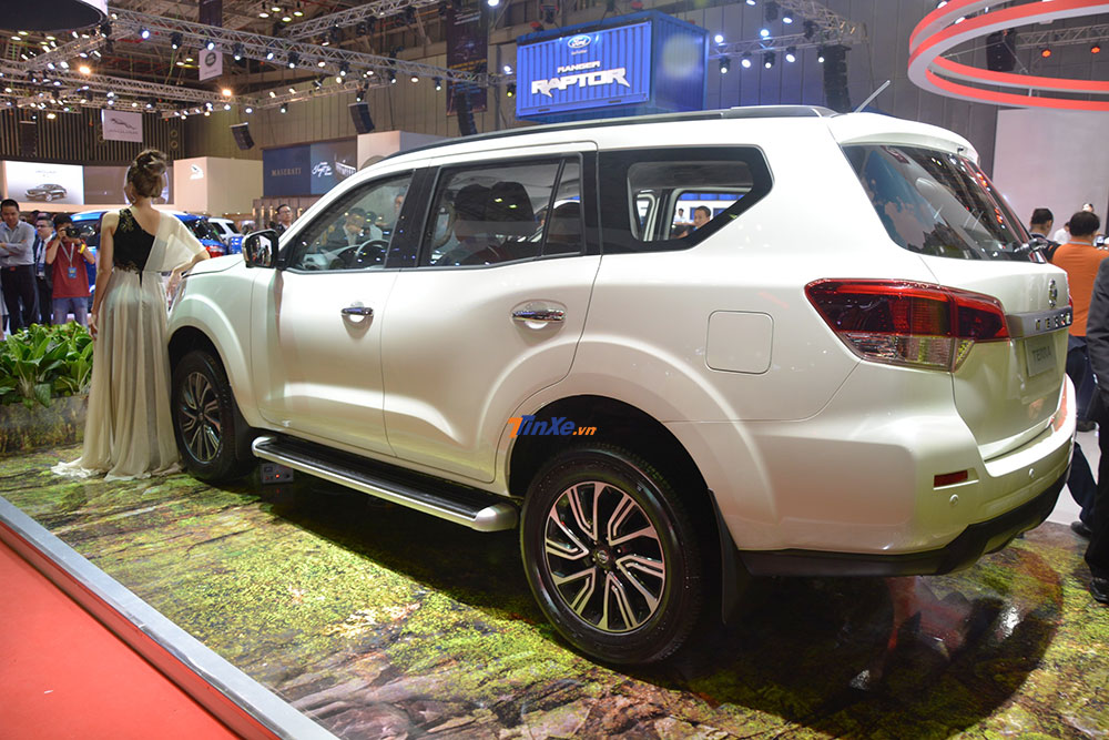 Cập nhật gi&aacute; xe Nissan Terra 2018 mới nhất h&ocirc;m nay