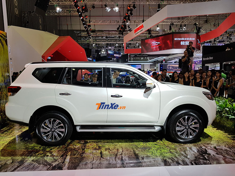 Cập nhật gi&aacute; xe Nissan Terra 2018 mới nhất h&ocirc;m nay