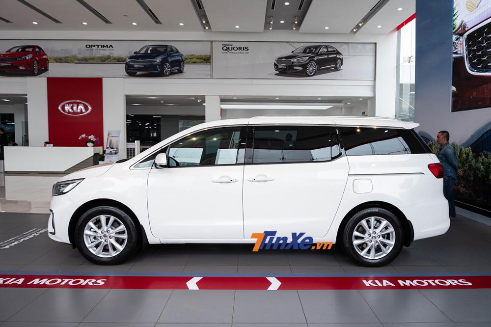 Cập nhật gi&aacute; xe Kia Sedona mới nhất h&ocirc;m nay