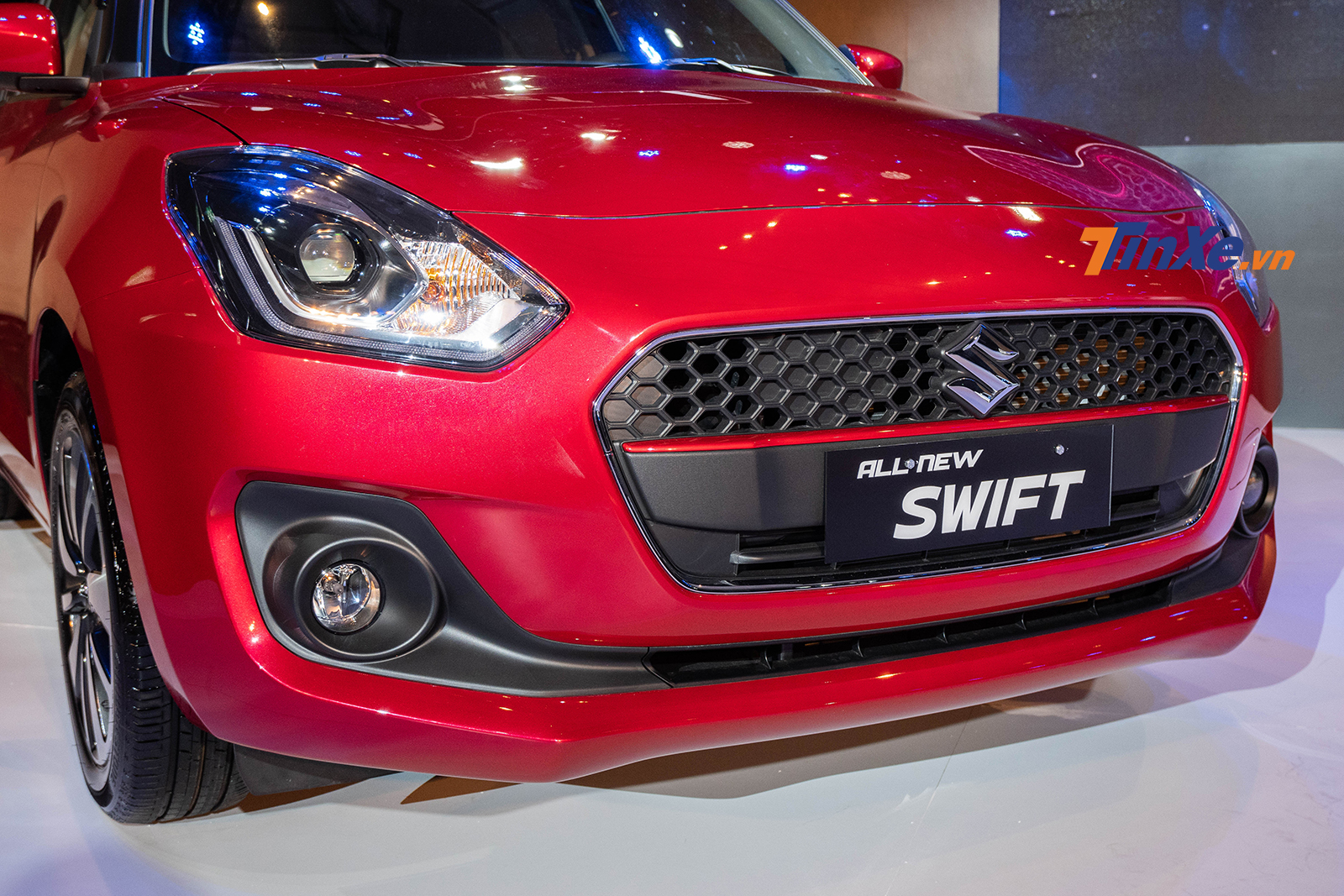 Cập nhật giá xe Suzuki Swift 2018 mới nhất hôm nay