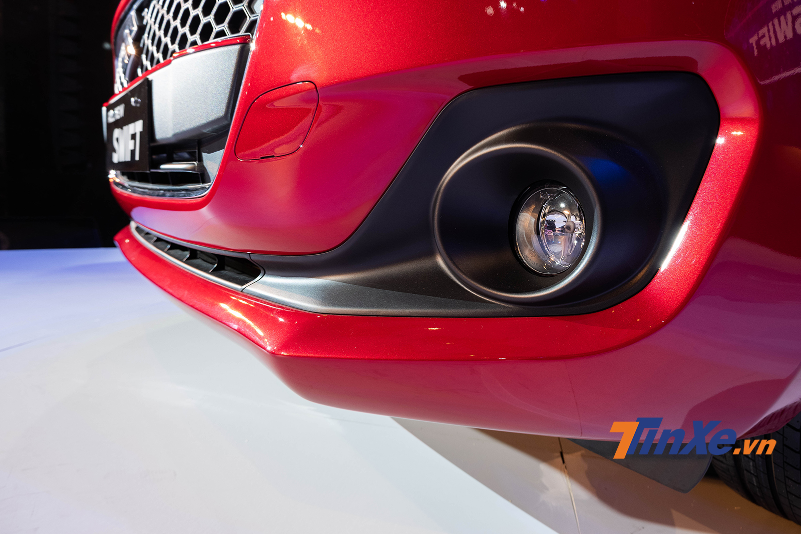 Cập nhật giá xe Suzuki Swift 2018 mới nhất hôm nay