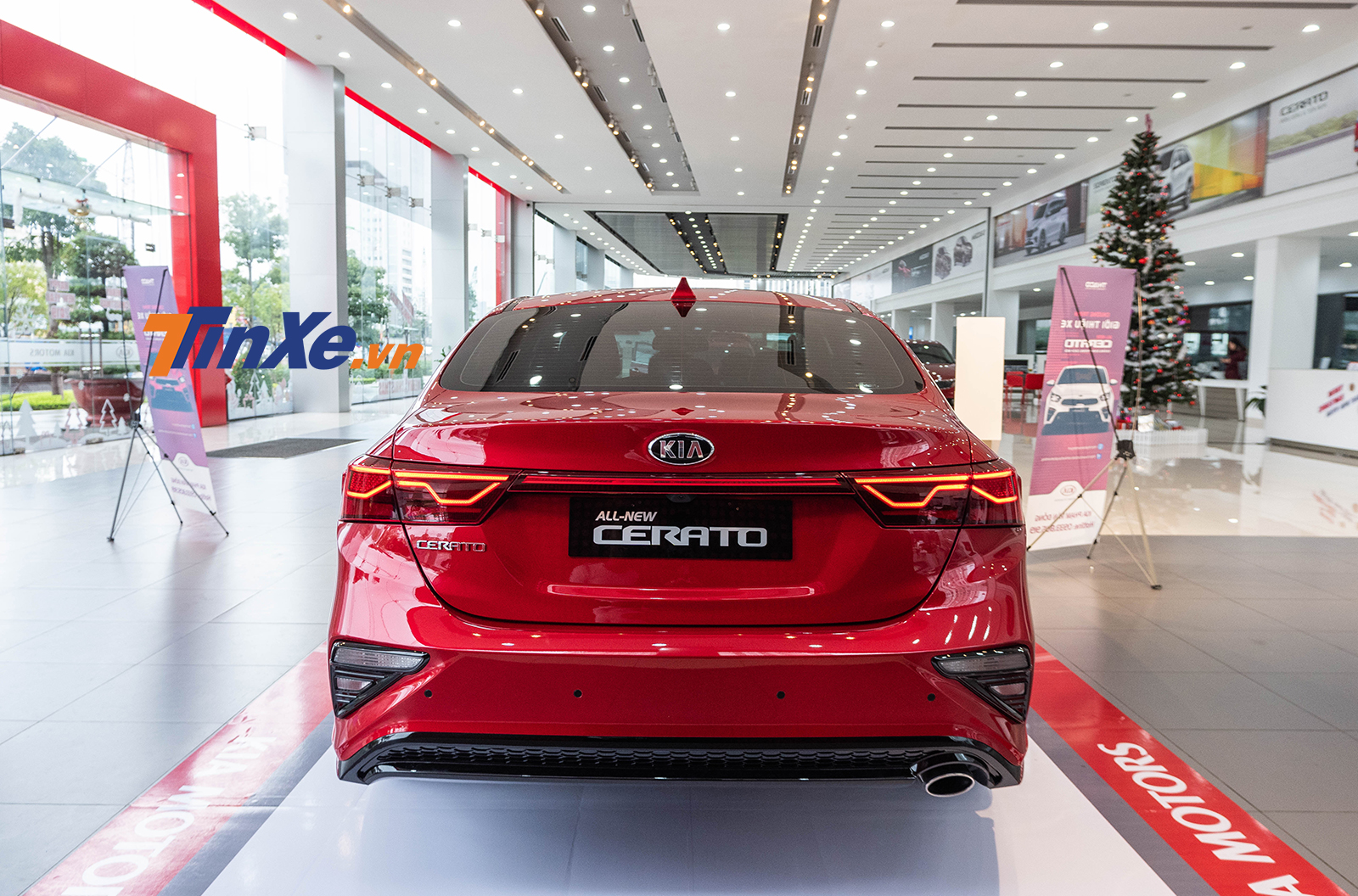 Thiết kế đuôi sau của Kia Cerato 2019
