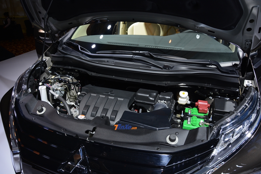Động cơ của Mitsubishi Xpander bị đánh giá là hơi yếu nhưng mượt