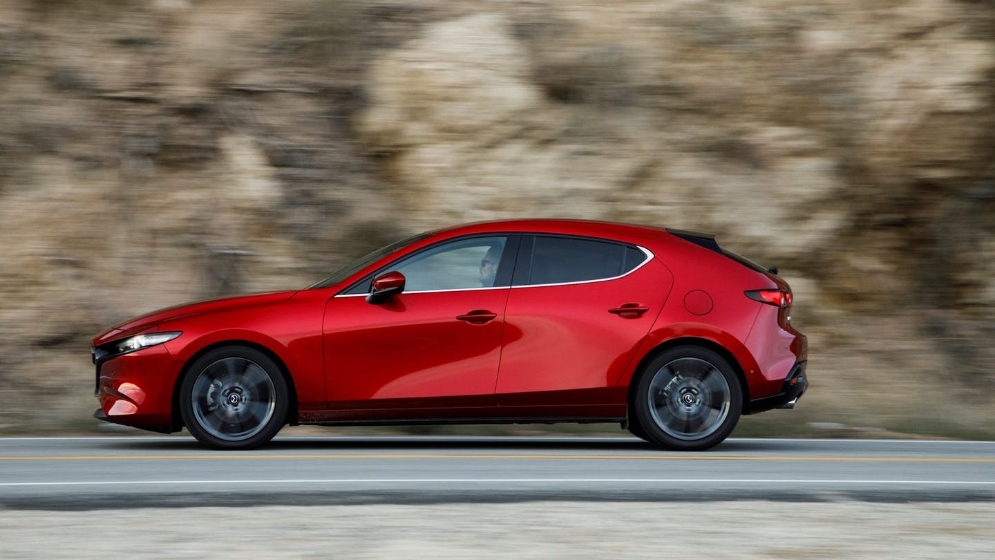 Mazda3 2019 sở hữu thiết kế ngoại thất ấn tượng hơn thế hệ cũ
