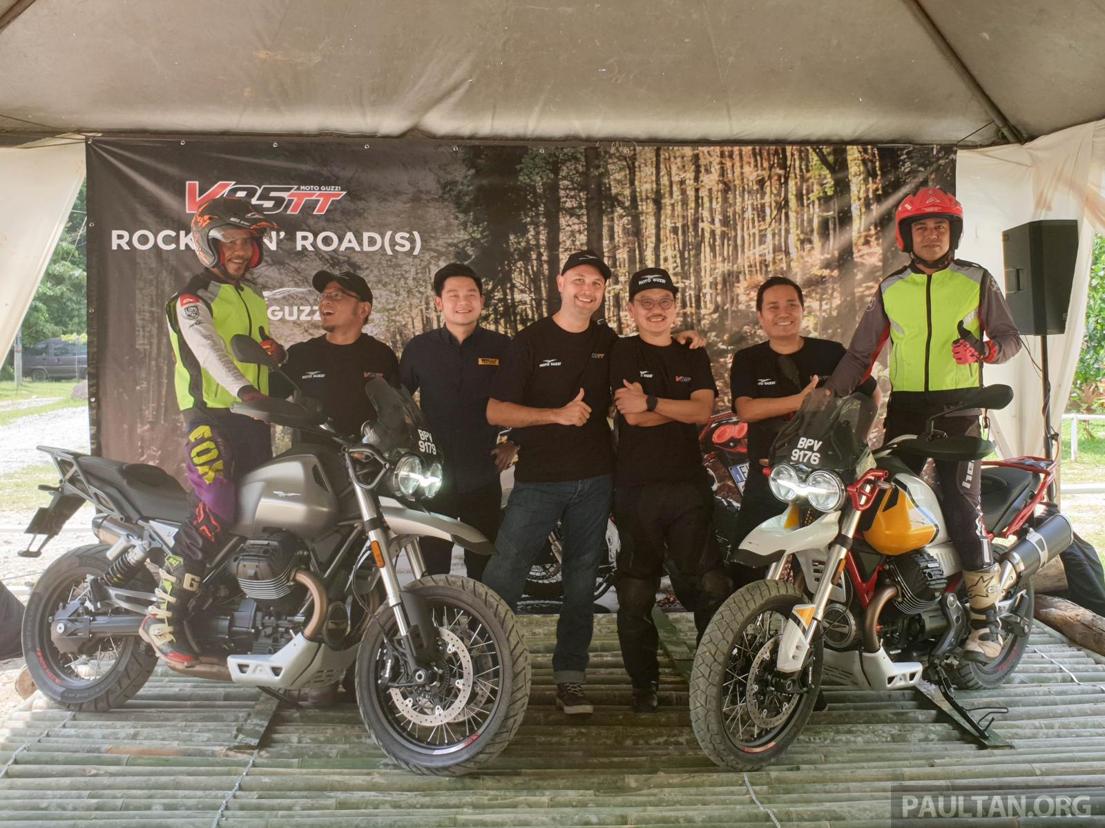 Moto Guzzi V85 TT sẽ được b&aacute;n ra với hai phi&ecirc;n bản