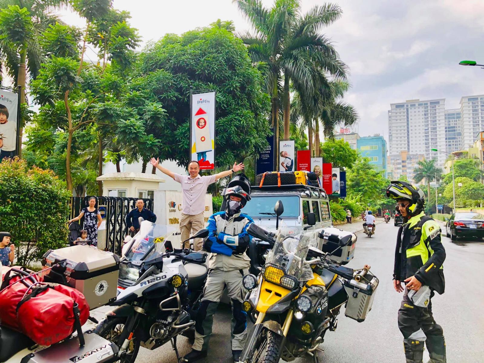 Đo&agrave;n xe xuất ph&aacute;t ng&agrave;y h&ocirc;m nay c&ograve;n c&oacute; th&ecirc;m một chiếc BMW F800GS