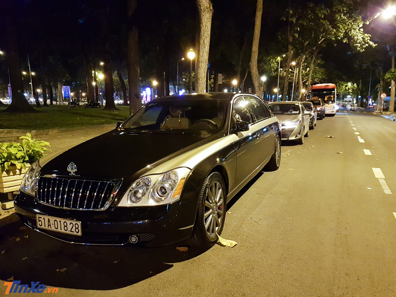 Đây là 1 trong 6 chiếc Maybach Zeppelin siêu hiếm có mặt tại Việt Nam