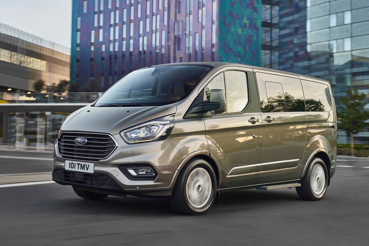 Ford Tourneo sắp được ra mắt tại Việt Nam.