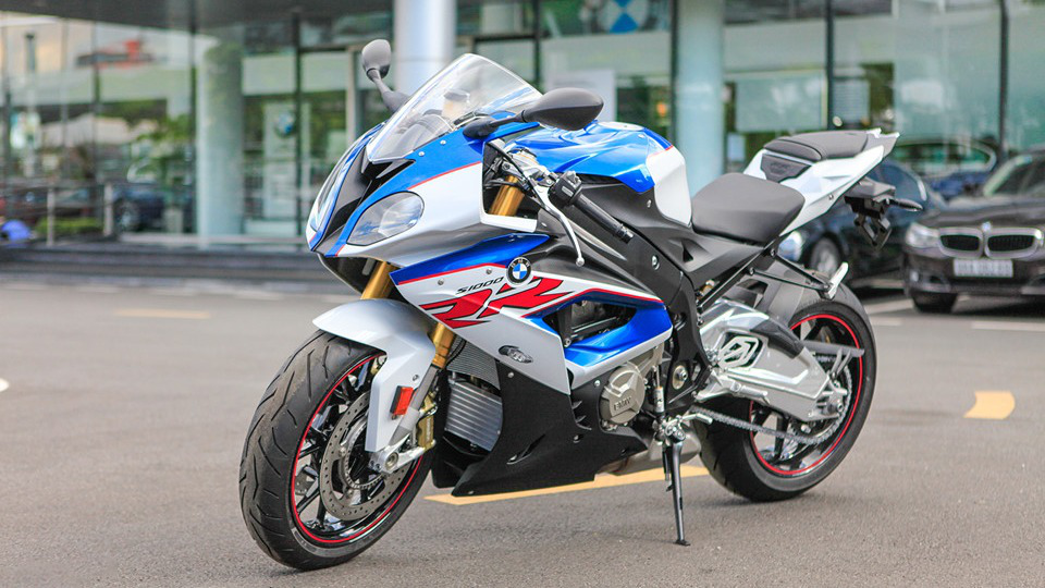 Siêu mô tô BMW S1000RR