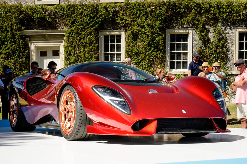 Si&ecirc;u xe De Tomaso P72 c&oacute; một d&aacute;ng vẻ lộng lẫy lấy cảm hứng từ xe đua cổ điển