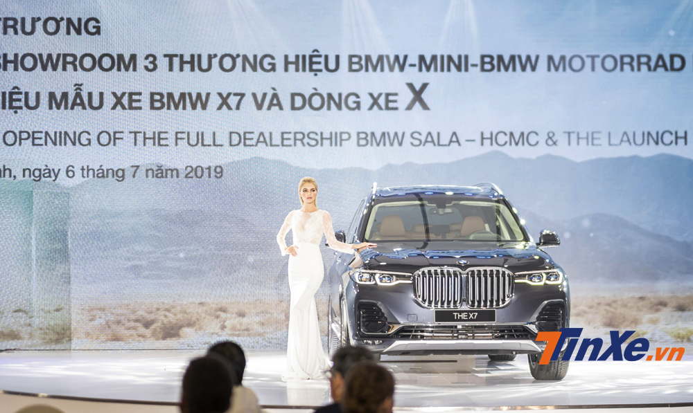 BMW X7 đã chính thức được ra mắt tại Việt Nam.