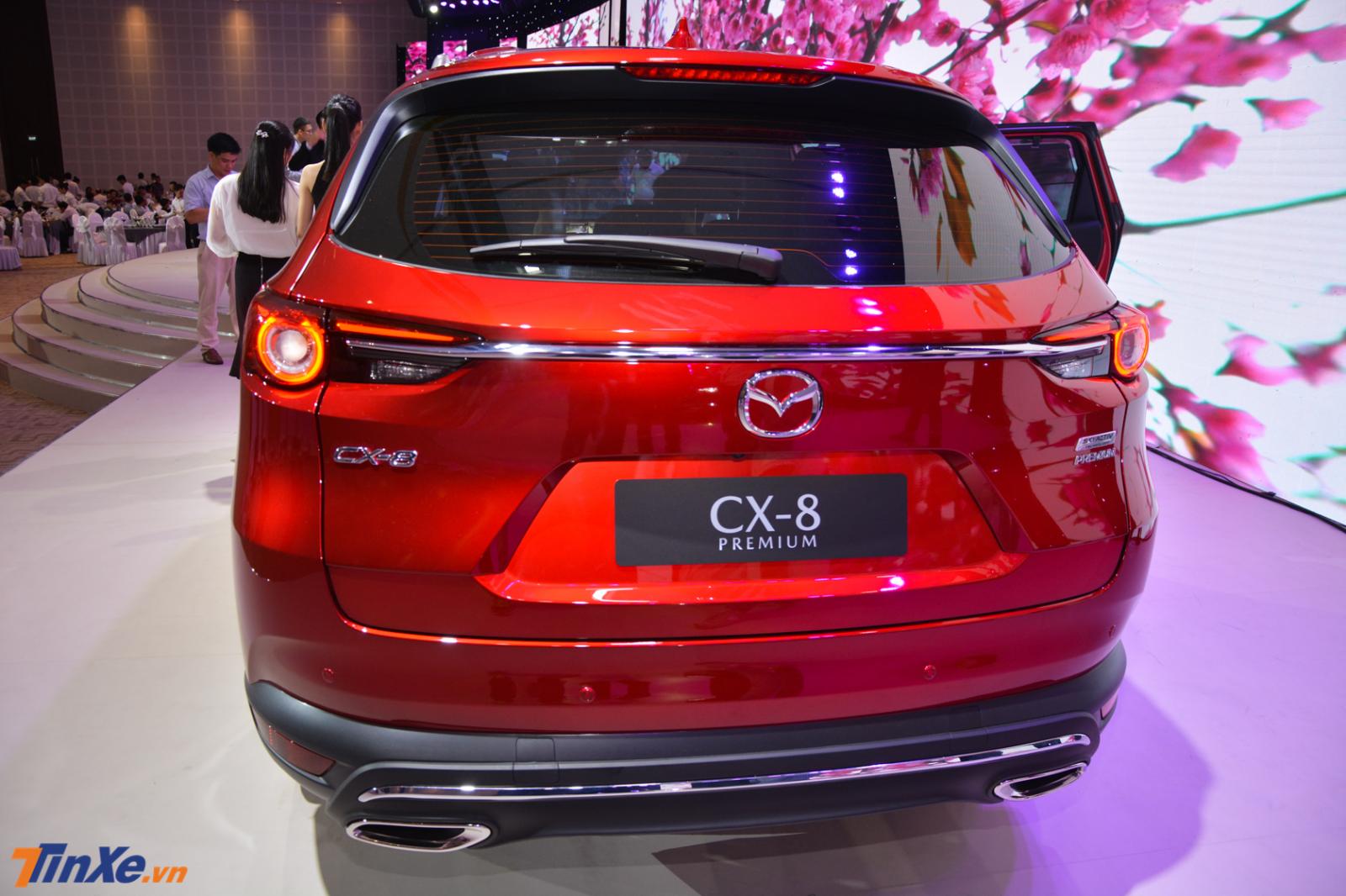 Đu&ocirc;i xe Mazda CX-8 2019