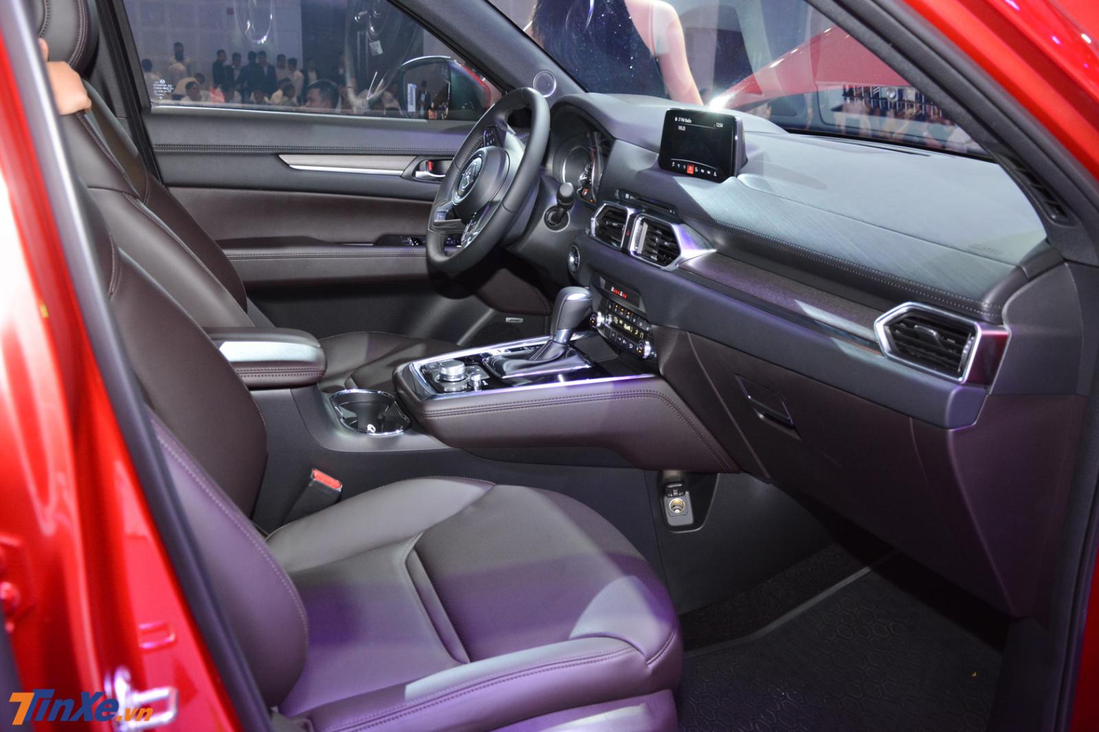 Nội thất xe Mazda CX-8 2019