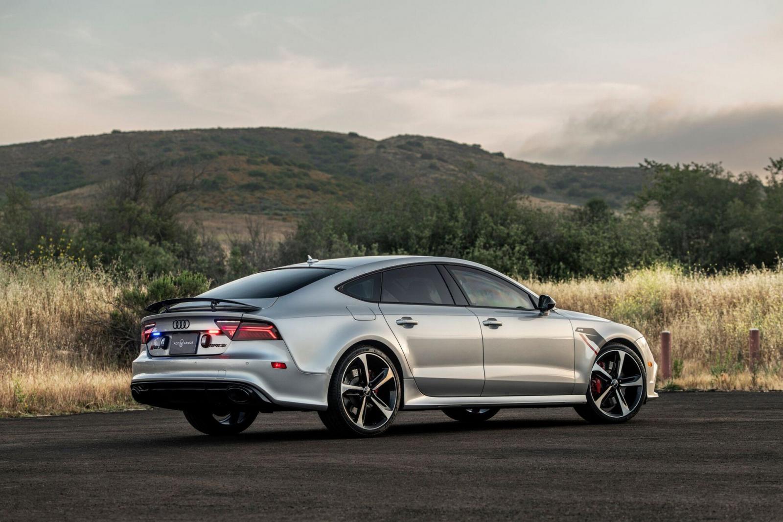 Nó vốn được chế tạo dựa trên một chiếc Audi RS7 Sportback với động cơ độ