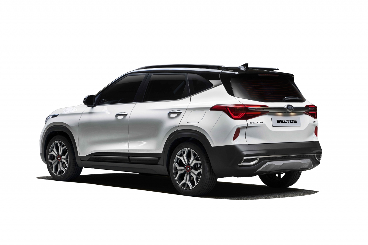Kia Seltos 2020 sở hữu thiết kế khá thể thao và trẻ trung