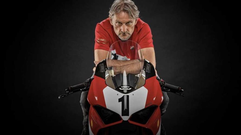 Bản đặc biệt Ducati Panigale V4 25 Anniversario 916