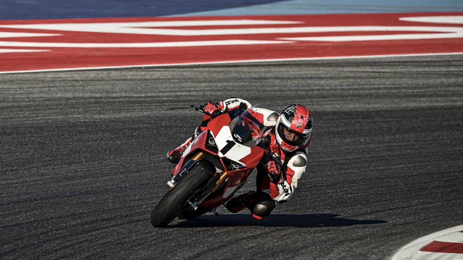 Ducati Panigale V4 25 Anniversario 916