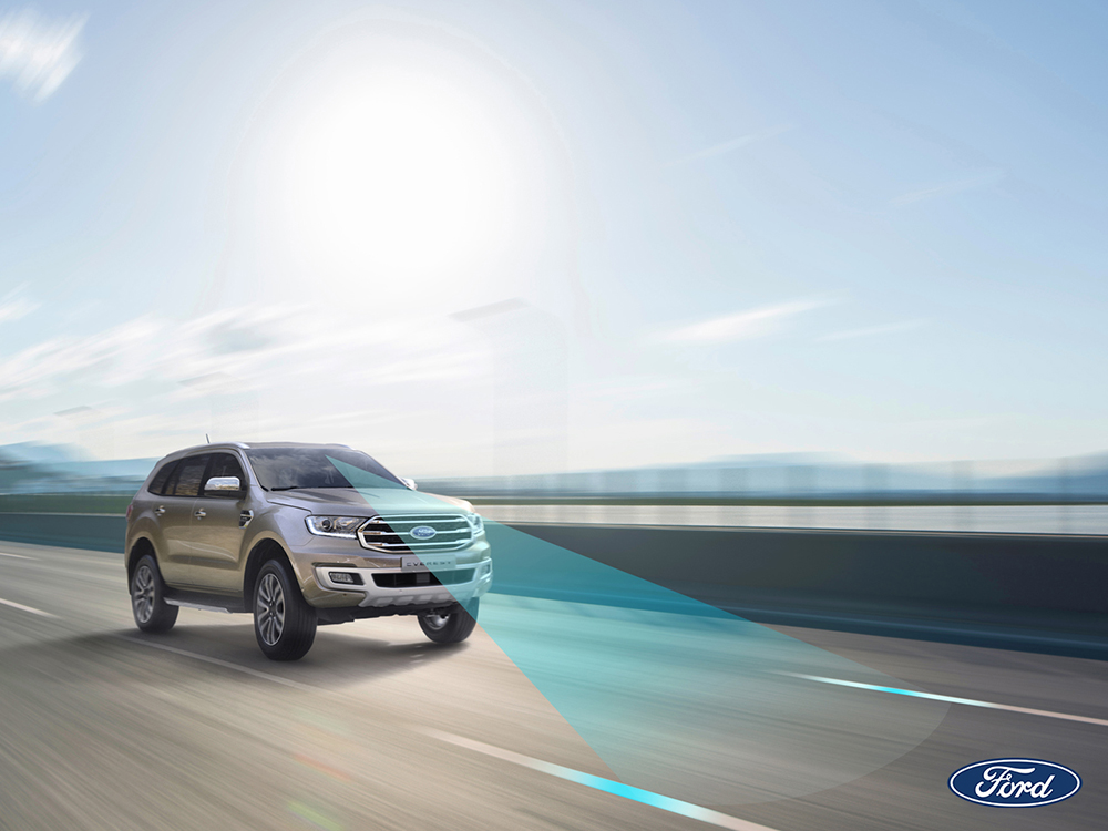 Suốt 20 năm qua, Ford Motor đ&atilde; nghi&ecirc;n cứu c&aacute;c c&ocirc;ng nghệ hỗ trợ người l&aacute;i xe cao tu&ocirc;i.