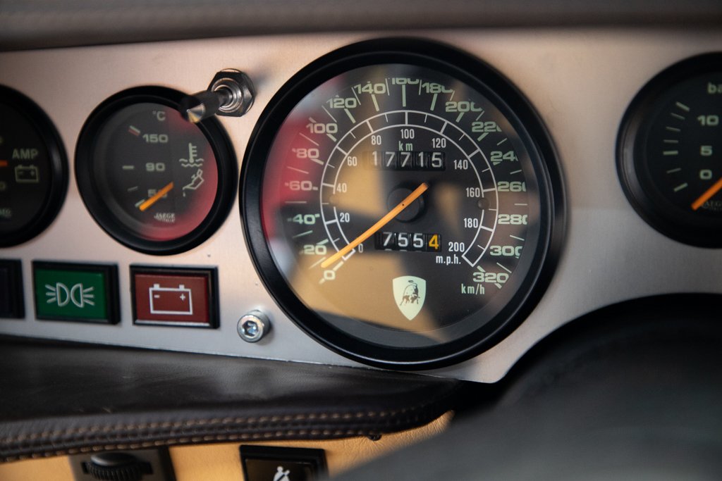 Xe đ&atilde; lăn b&aacute;nh 17.715 km