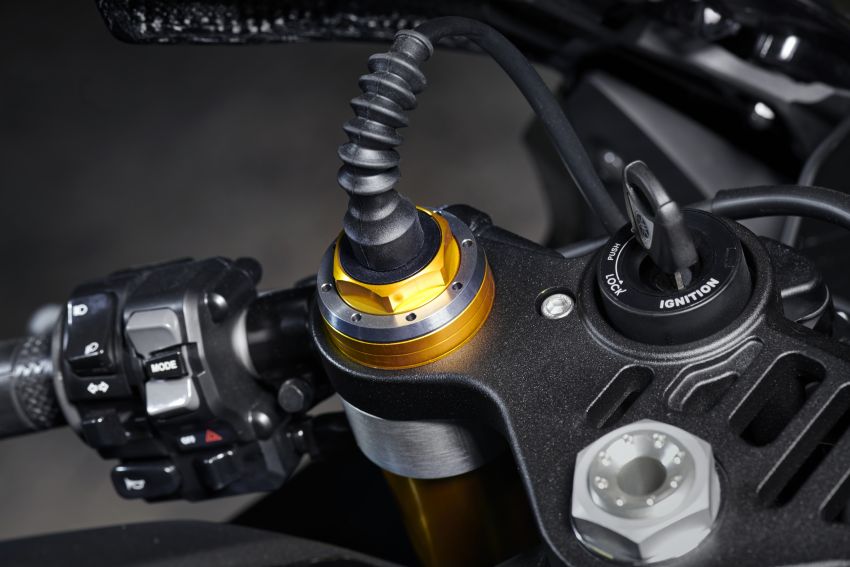 Hệ thống treo điện tử trên Yamaha R1M