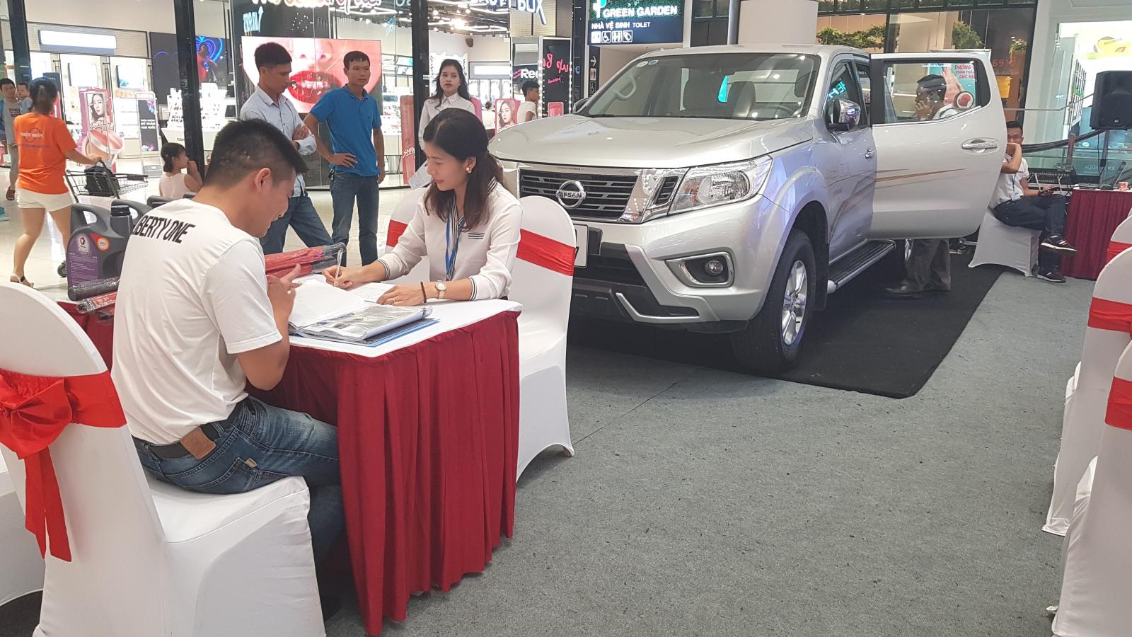 Sau H&agrave; Nội, sự kiện Tri &acirc;n kh&aacute;ch h&agrave;ng sẽ được Nissan Tổ Chức v&agrave;o ng&agrave;y 27/7 tại Tp. Hồ Ch&iacute; Minh