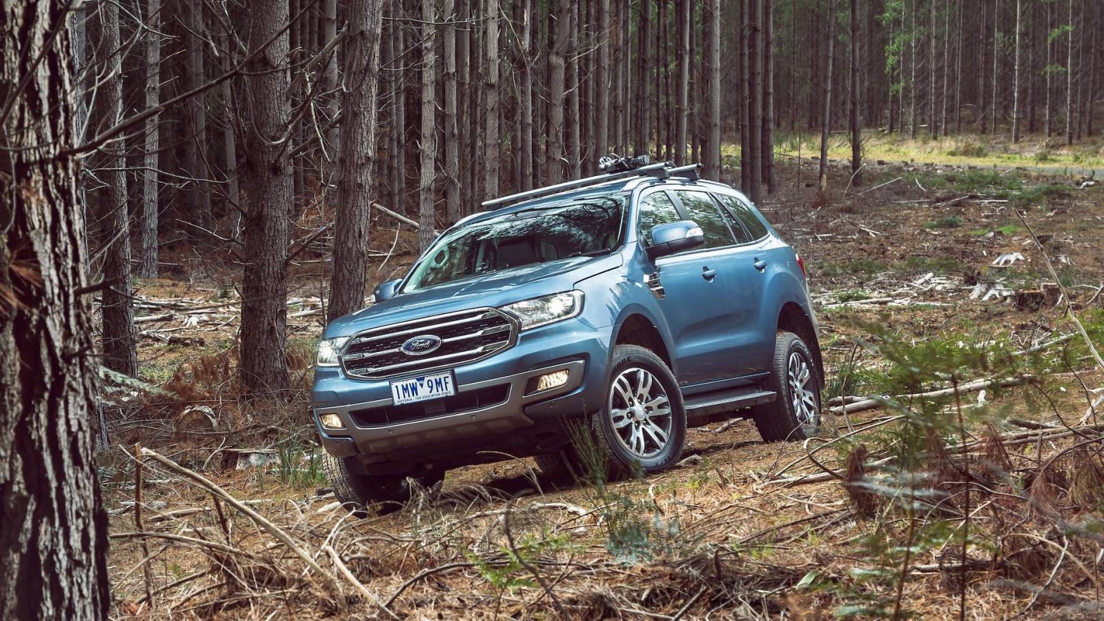 Ford Everest 2019 được bổ sung hệ thống phanh khẩn cấp tự động ti&ecirc;u chuẩn