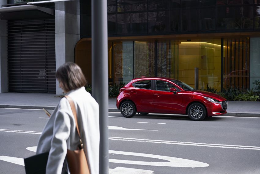 Mazda2 2019 c&ograve;n c&oacute; bộ v&agrave;nh hợp kim 16 inch mới