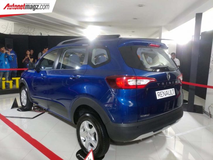 Renault Triber 2019 nhìn từ phía sau