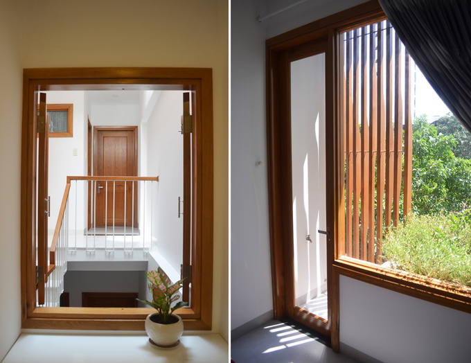 Cửa sổ phòng mở ra bên ngoài và ra giếng trời để đón ánh sáng tự nhiên. cửa sổ phòng mở ra ngoài