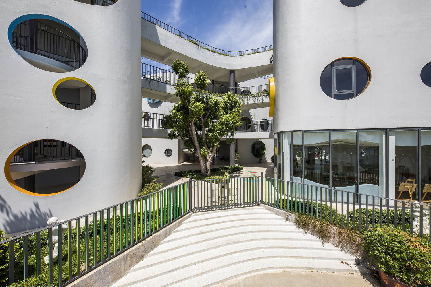 H&igrave;nh ảnh một g&oacute;c trường mẫu gi&aacute;o c&oacute; thiết kế độc lạ