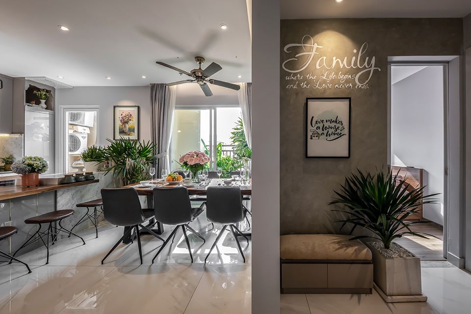 h&igrave;nh ảnh một g&oacute;c ph&ograve;ng ăn trong căn hộ 105m2