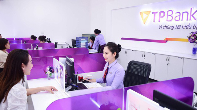 Quầy giao dịch của ngân hàng