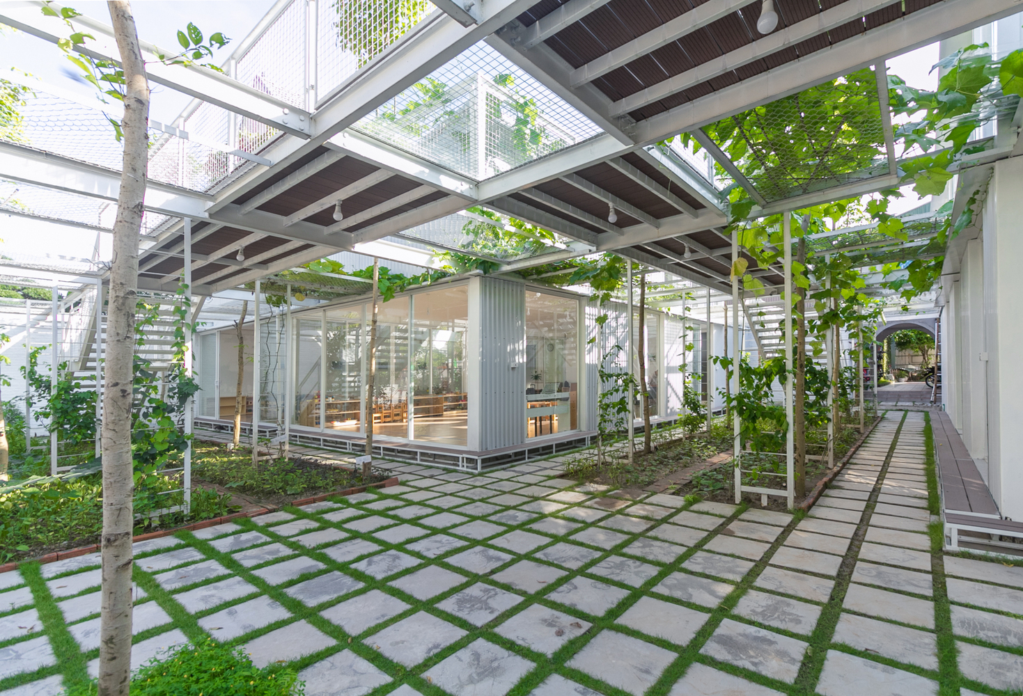 Lớp học giữa vườn c&acirc;y