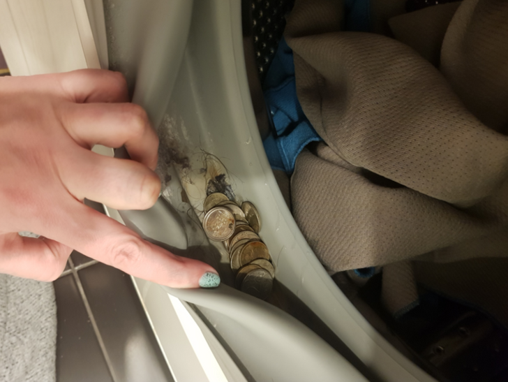 h&igrave;nh ảnh cận cảnh v&ograve;ng cao su ở cửa m&aacute;y giặt