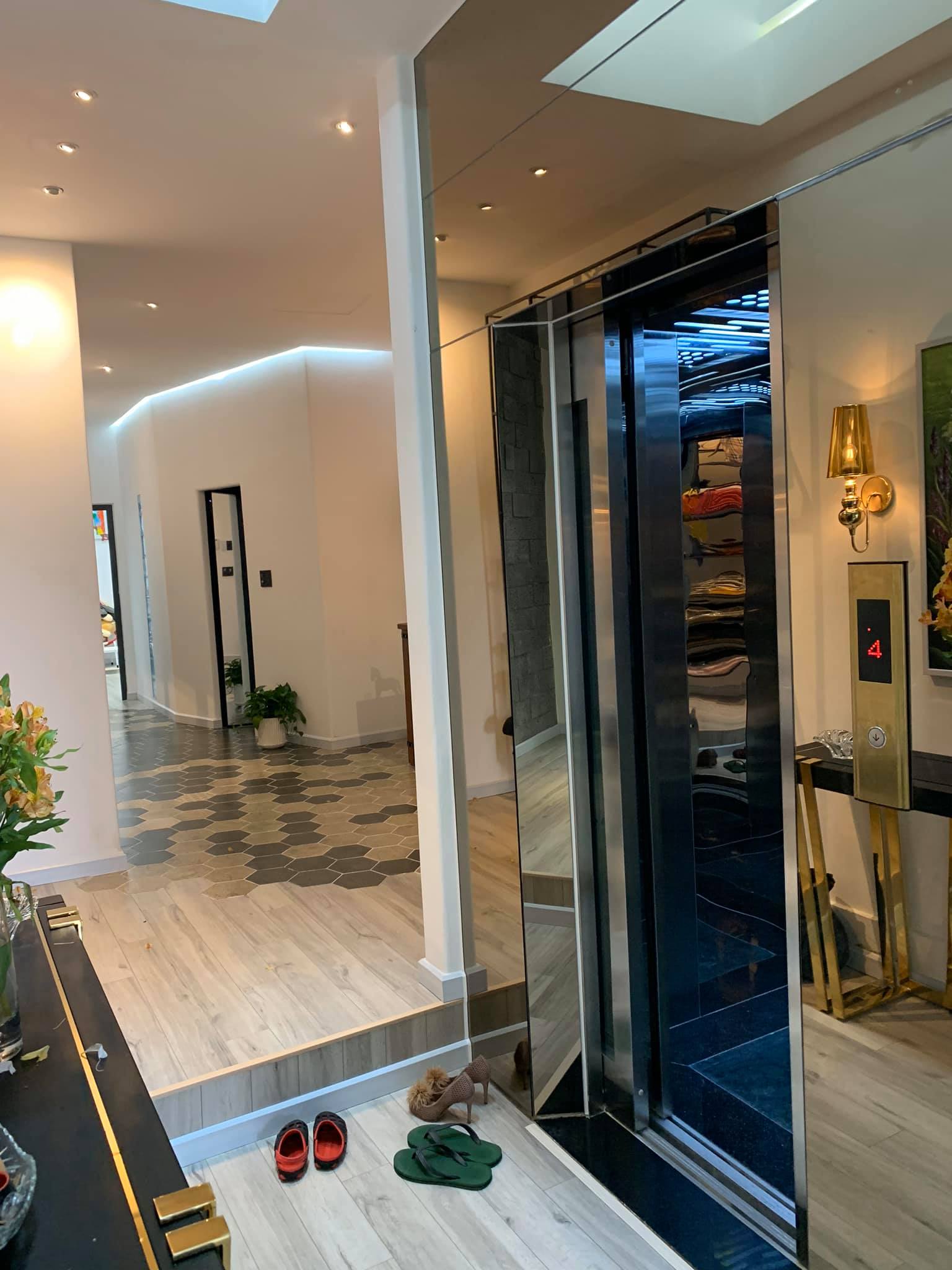 Thang máy dẫn trưc tiếp vào nhà