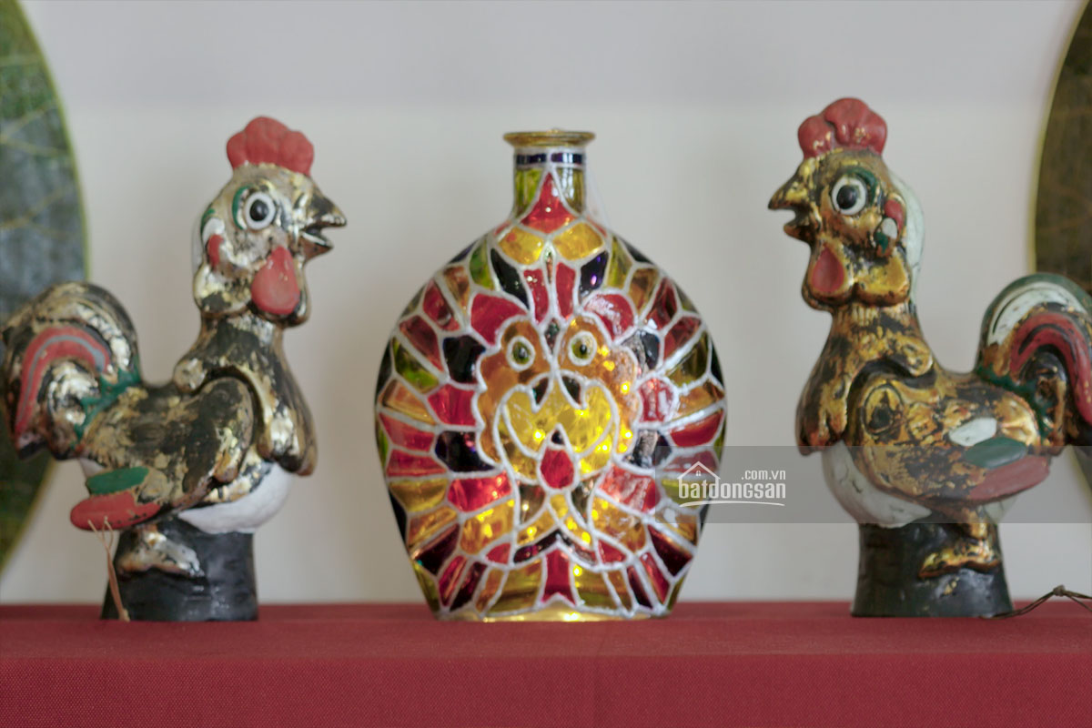 Tượng trang tr&iacute; h&igrave;nh g&agrave;